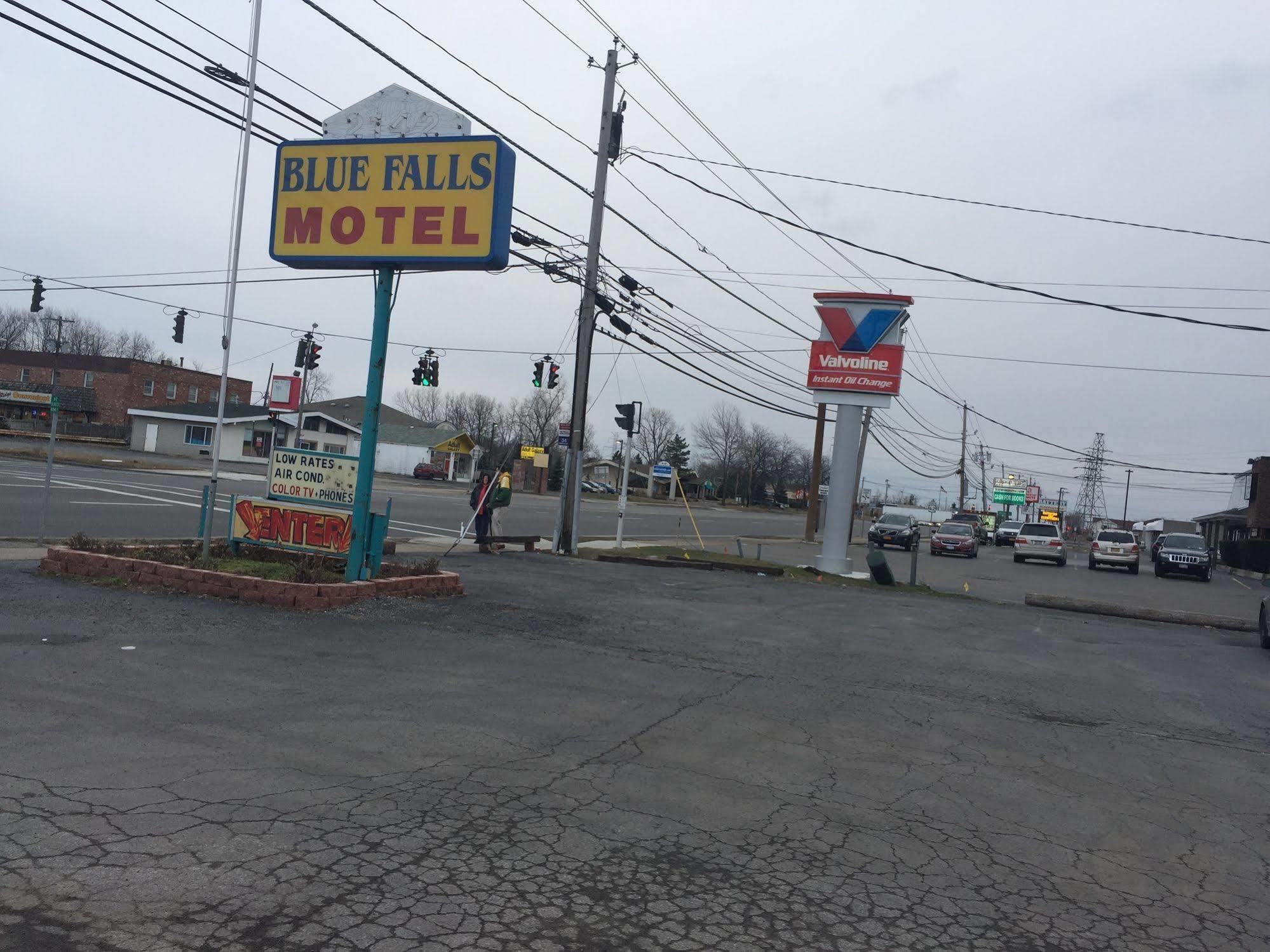 Blue Falls Motel Tonawanda Exterior photo